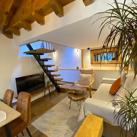 Vileta Auri Villa *